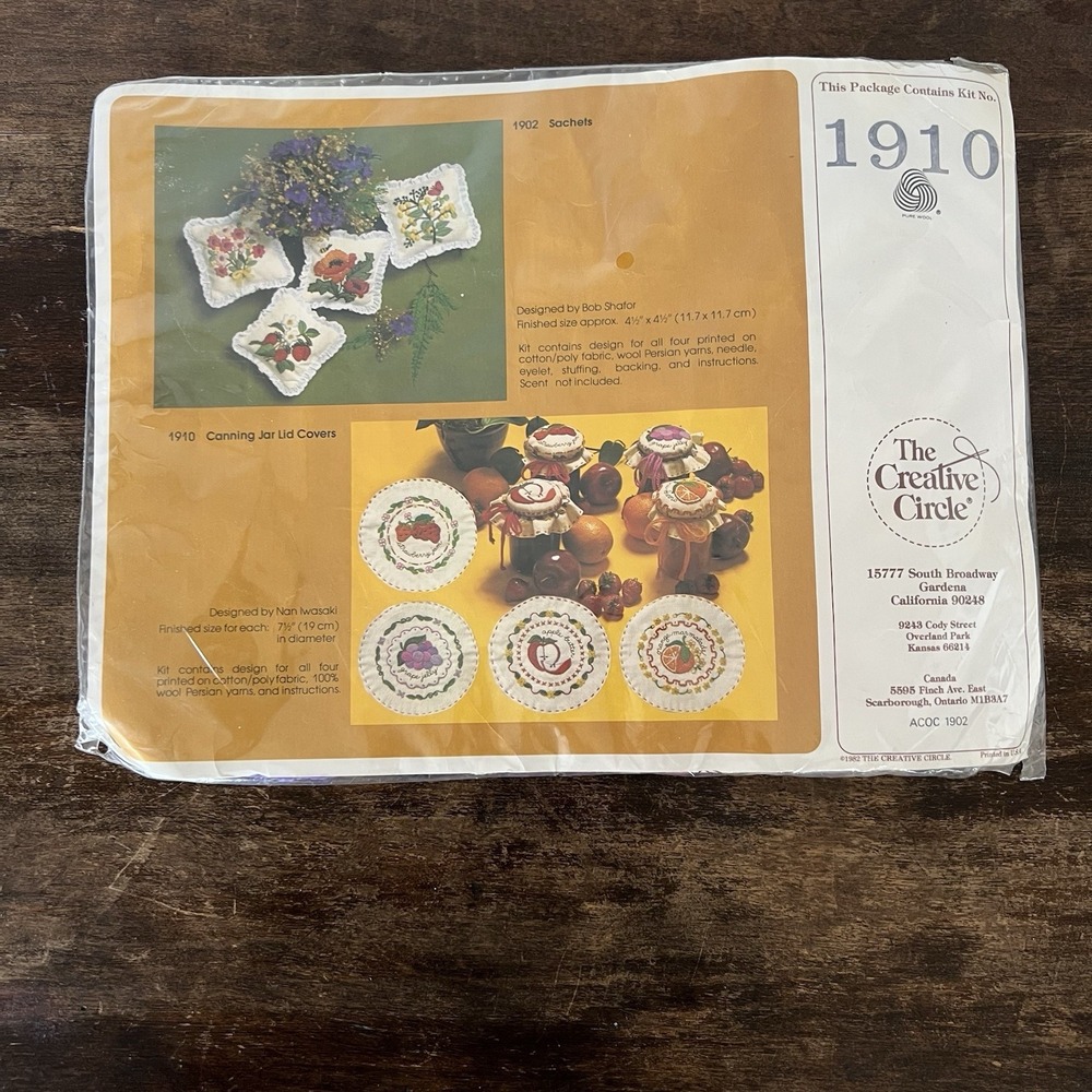 Vintage The Creative Circle Stitchery Kit 1910 Canning Jar Lid Covers Embroidery